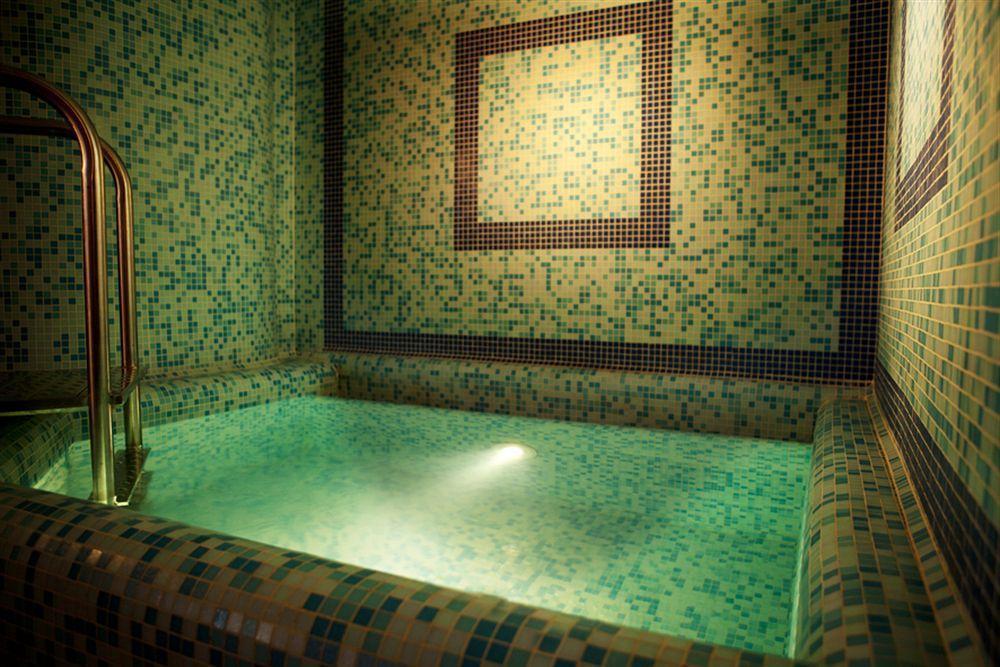 Bor Annex Hotel Ankaran Kültér fotó